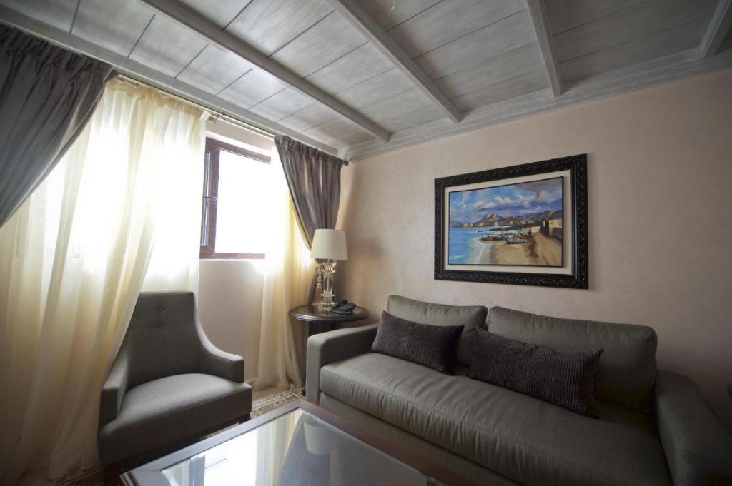 Hotel Al Amal Тизнит Екстериор снимка