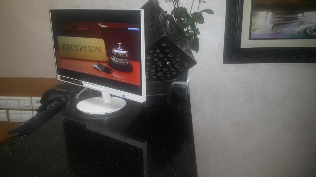 Hotel Al Amal Тизнит Екстериор снимка
