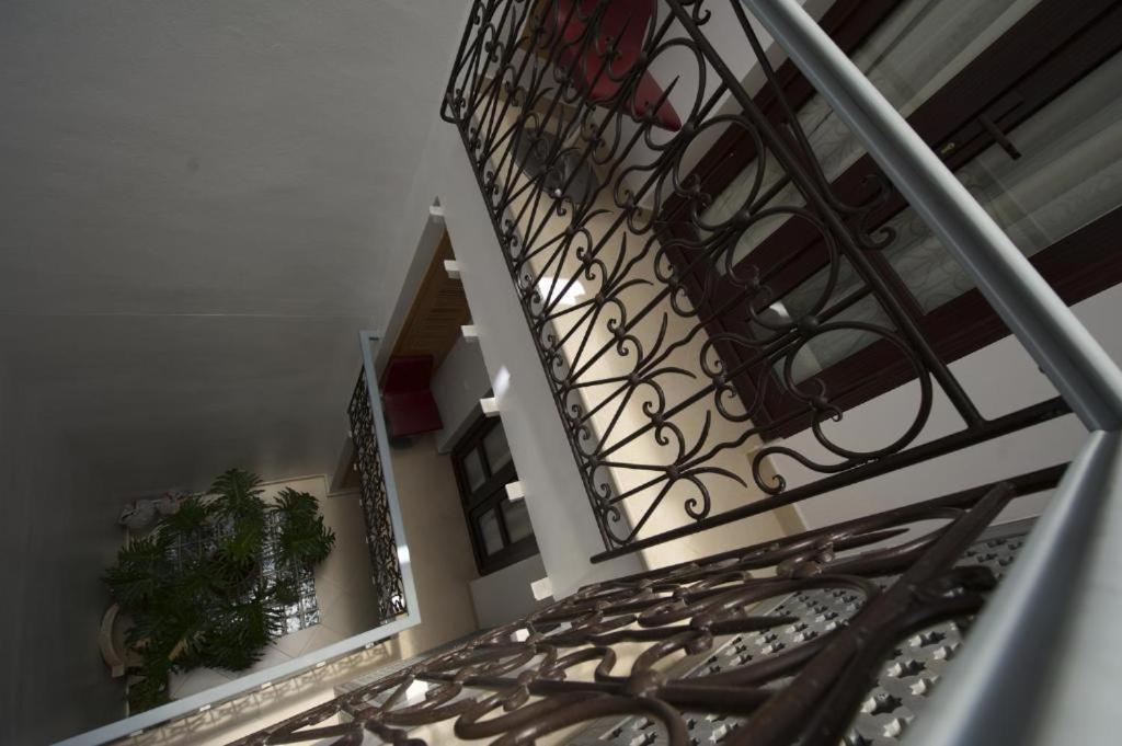 Hotel Al Amal Тизнит Екстериор снимка