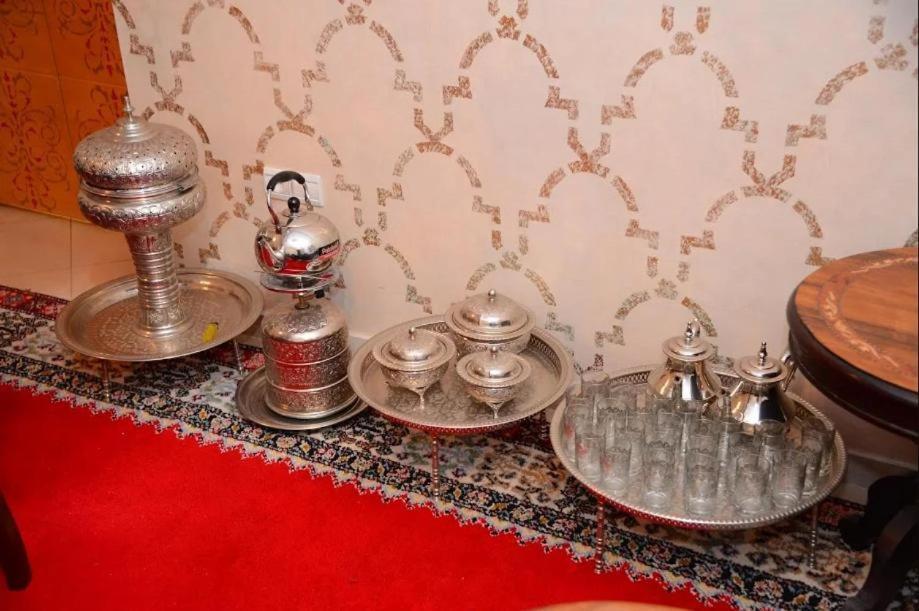 Hotel Al Amal Тизнит Екстериор снимка