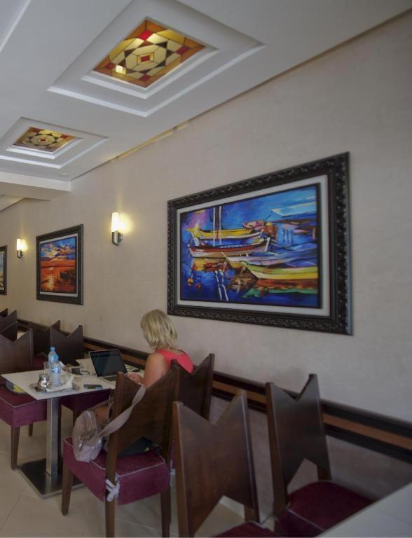 Hotel Al Amal Тизнит Екстериор снимка